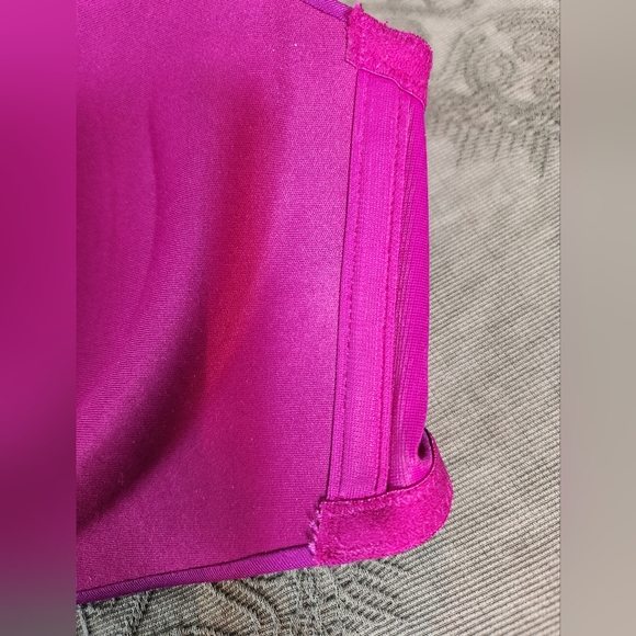 Cacique 42C Vibrant Pink Bra with Delicate Bow - Picture 11 of 11